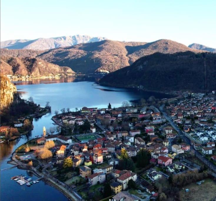 Tresa Bay House - Lugano Lake ラヴェーナ・ポンテ・トレーザ エクステリア 写真